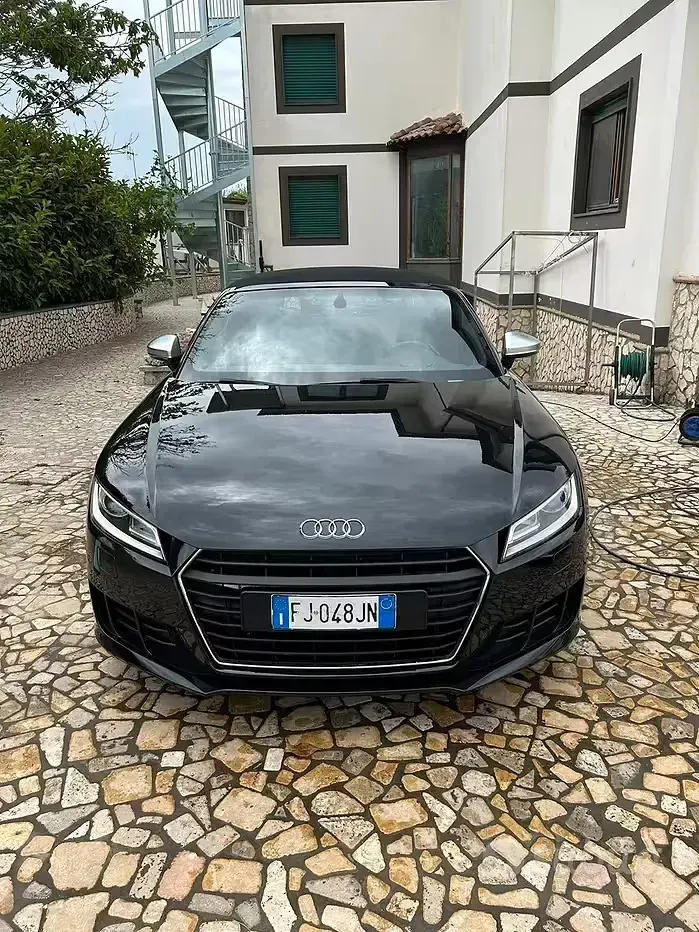 Usata Audi TT Roadster 184 CV (135 kW) 2017 Nero Cabrio