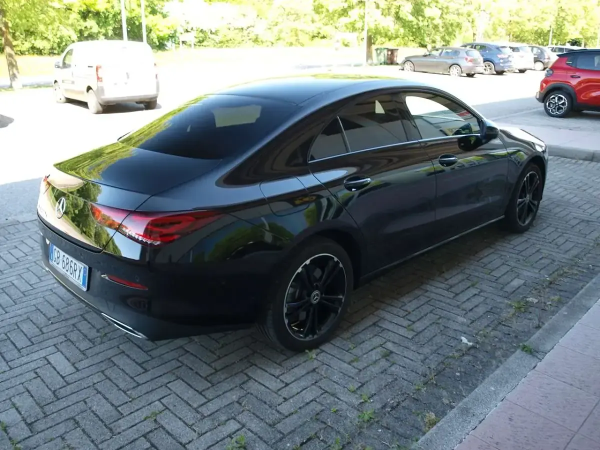 Usata Mercedes CLA250 Premium 160 CV (117 kW) 2020 Nero ossidiana Coupé