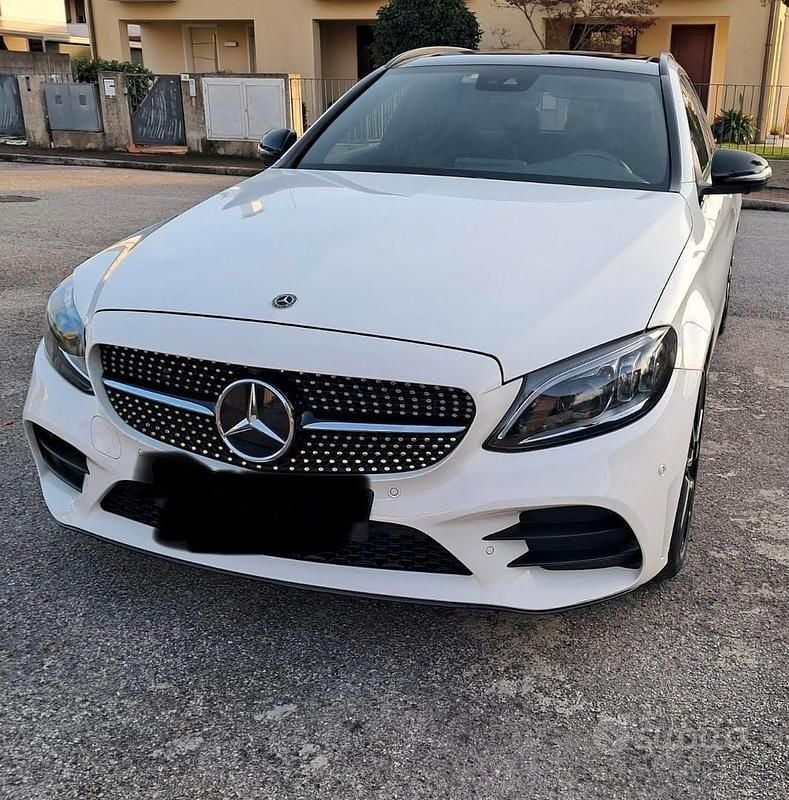Usata Mercedes C220 Premium 194 CV (142 kW) 2019 Bianco Station wagon
