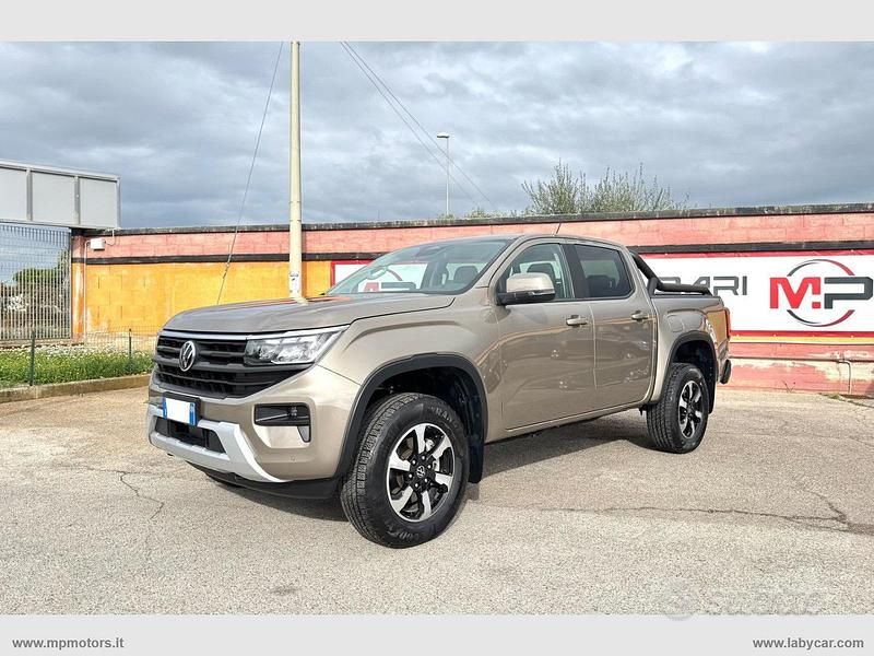 Beige Usata 2023 VW Amarok Life Pick-up | 38.900 € (Buon prezzo) - Immagine 1/4