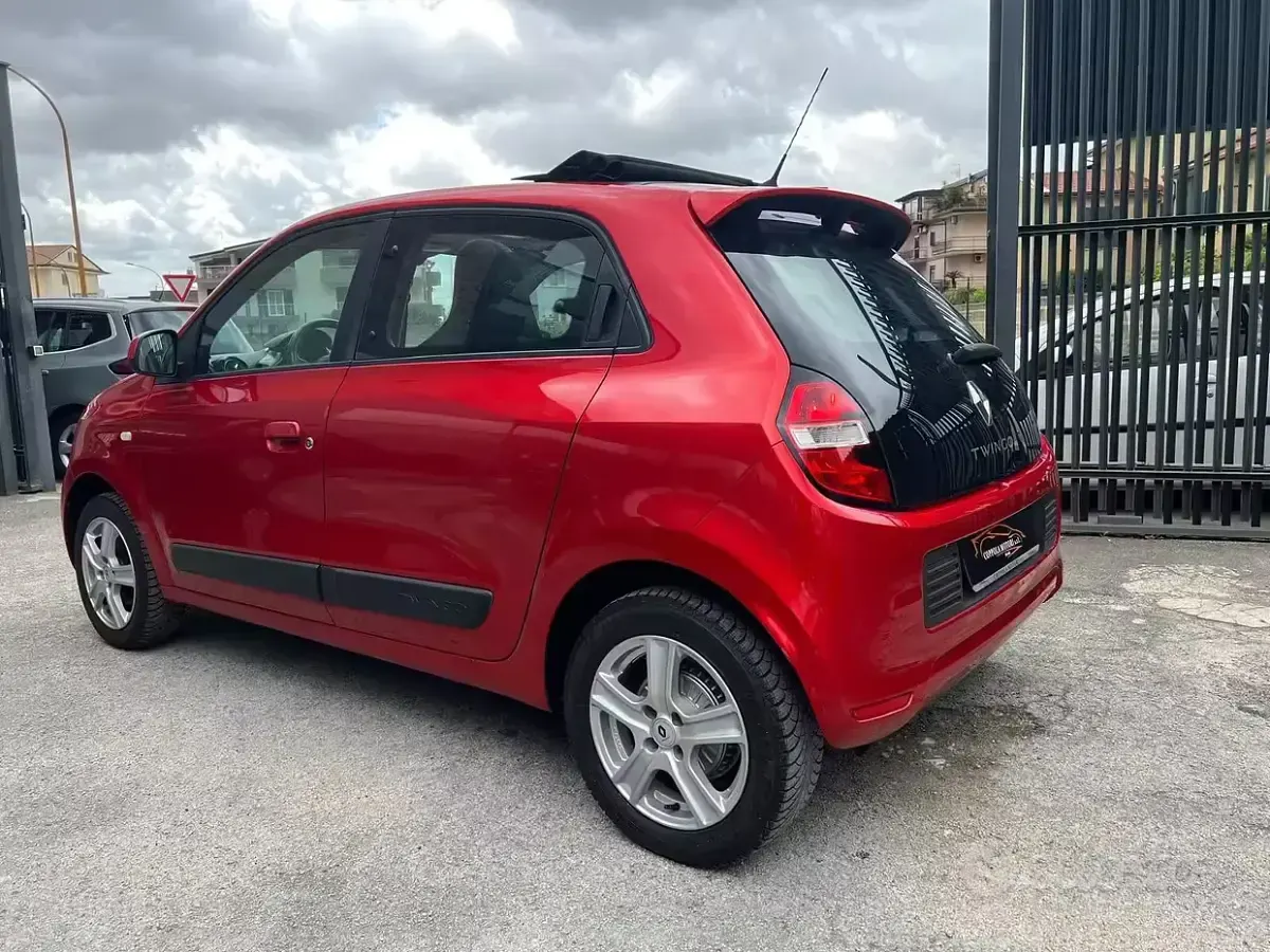 Gebraucht Renault Twingo SE 71 PS (52 kW) 2017 Rot Kleinwagen