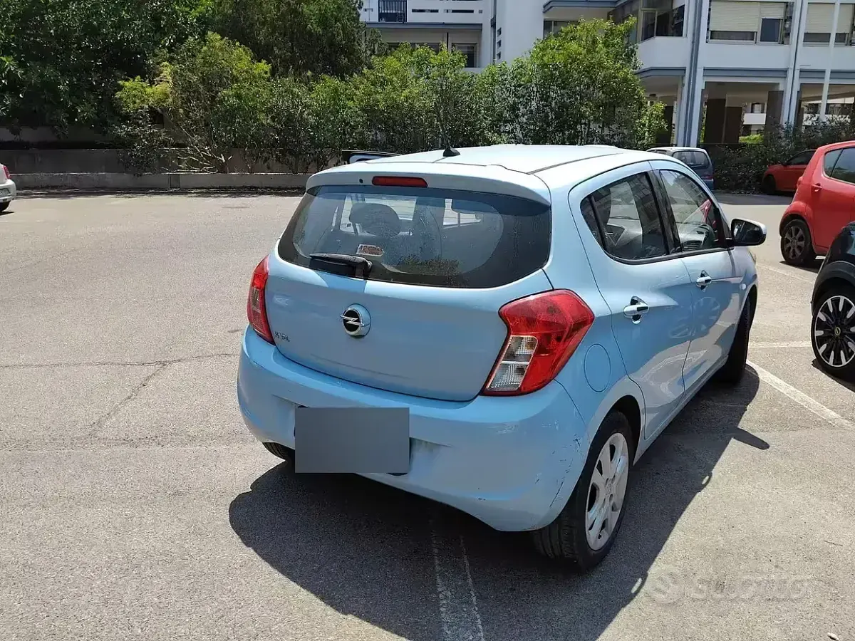 Usata Opel Karl 75 CV (55 kW) 2015 Bluazzurro Utilitaria