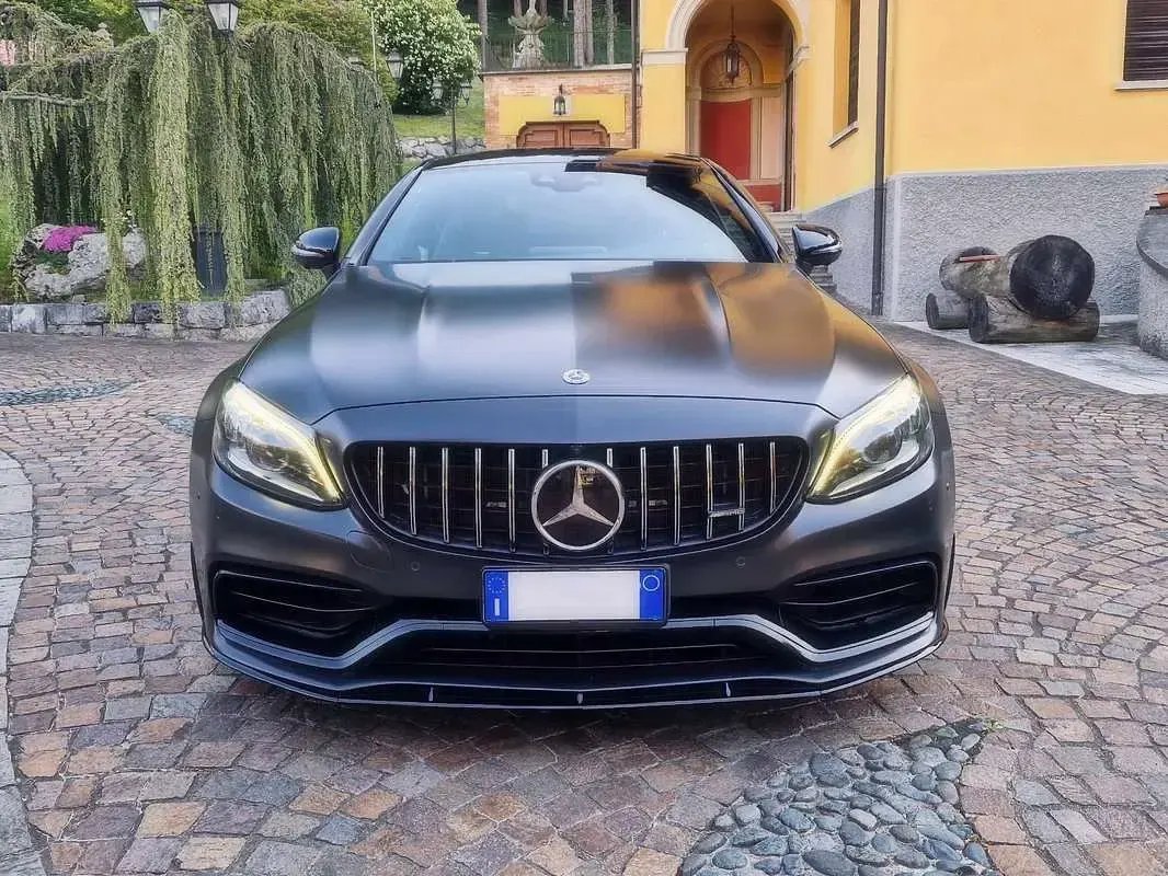 Käytetty Mercedes C63 AMG AMG 510 HP (375 kW) 2020 Coupe - kaksiovinen