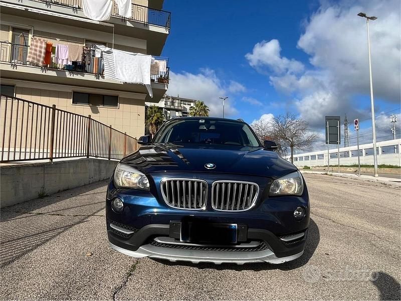 Usata BMW X1 xLine 143 CV (105 kW) 2014 Blu SUV