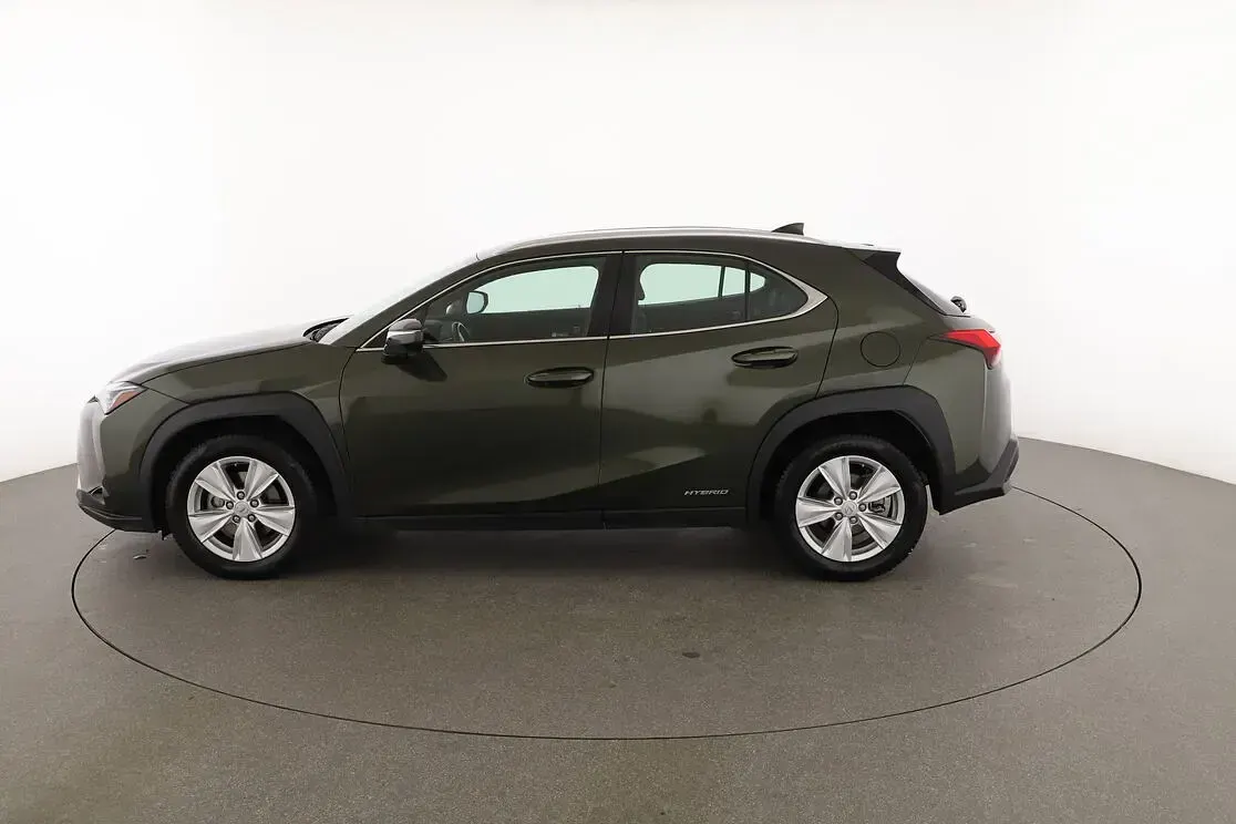 Usata Lexus UX 250h Business Edition 184 CV (135 kW) 2019 Verde SUV