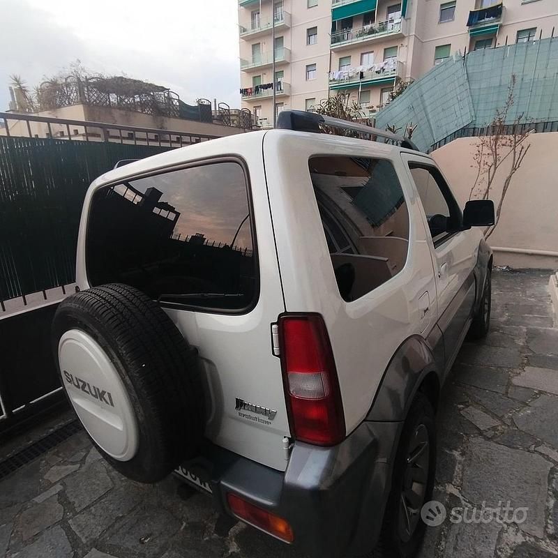 Usata Suzuki Jimny 85 CV (62 kW) 2017 SUV