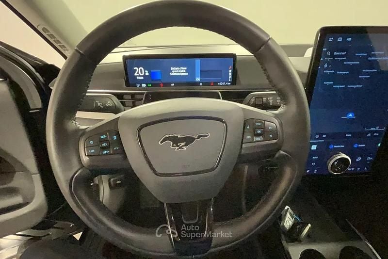 Usata Ford Mustang Mach-E Standard Range 197 kW (269 CV) 2023 Nero SUV