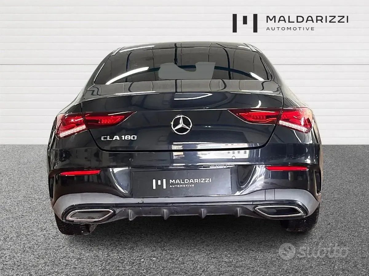 Usata Mercedes CLA180 Premium 116 CV (85 kW) 2020 Nero Berlina