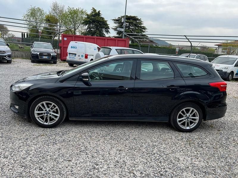 Usata Ford Focus Titanium 95 CV (69 kW) 2016 Nero Station wagon