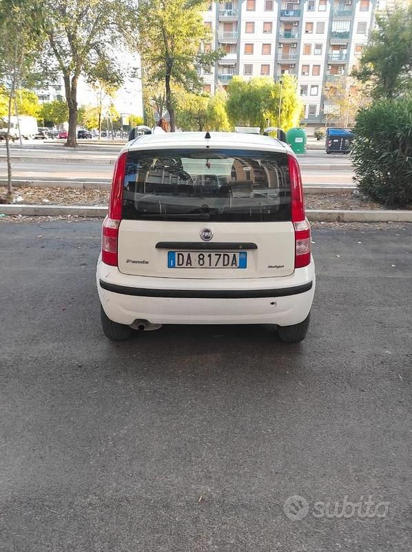 Usata Fiat Panda 70 CV (51 kW) 2006 Bianco Utilitaria