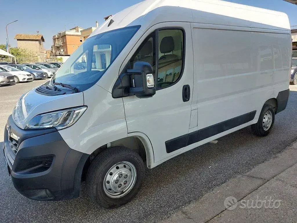 Usata Opel Movano S 140 CV (102 kW) 2023 Bianco Furgone