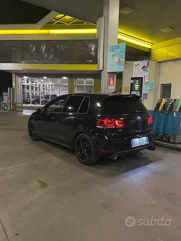 Usata VW Golf VI GTI 2011 Nero Utilitaria