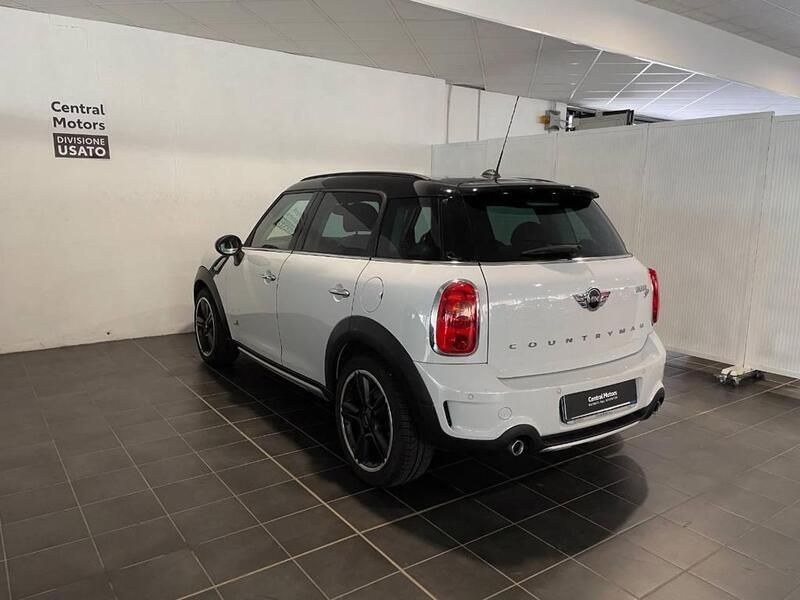 Usata Mini Cooper SD Countryman 143 CV (105 kW) 2016 Bianco SUV