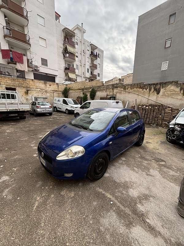 Usata Fiat Grande Punto 65 CV (47 kW) 2006 Utilitaria