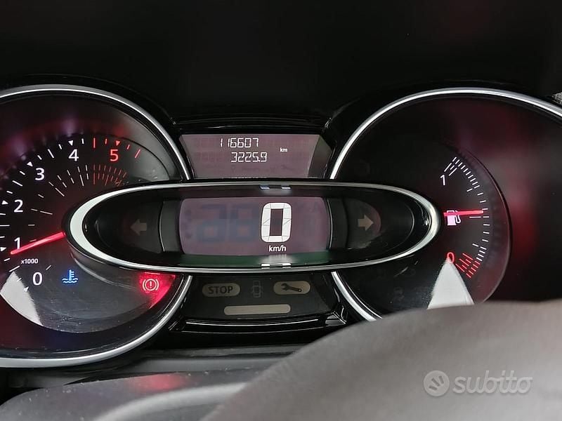 Usata Renault Clio IV 90 CV (66 kW) 2018 Rosso Berlina