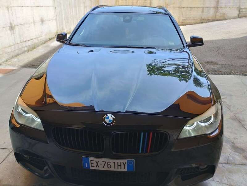 Blu/azzurro Usata 2014 BMW 530 M Sport Station wagon | 16.000 € (Cara) - Immagine 1/4