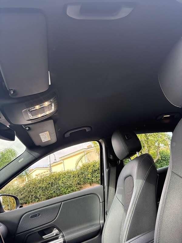 Usata Mercedes EQA250 Advanced 94 kW (129 CV) 2024 Nero SUV