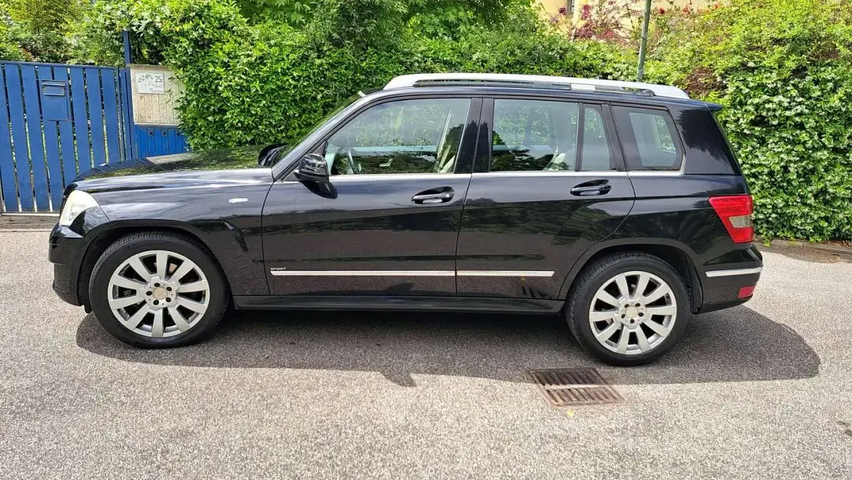 Usata Mercedes GLK220 170 CV (125 kW) 2011 Nero SUV