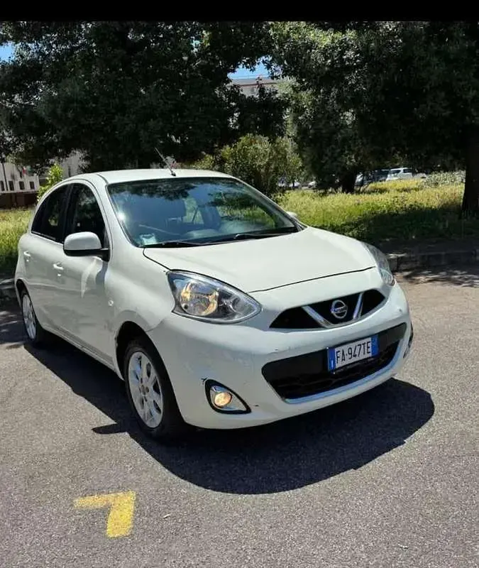 Usata Nissan Micra Acenta 80 CV (58 kW) 2015 Bianco Utilitaria