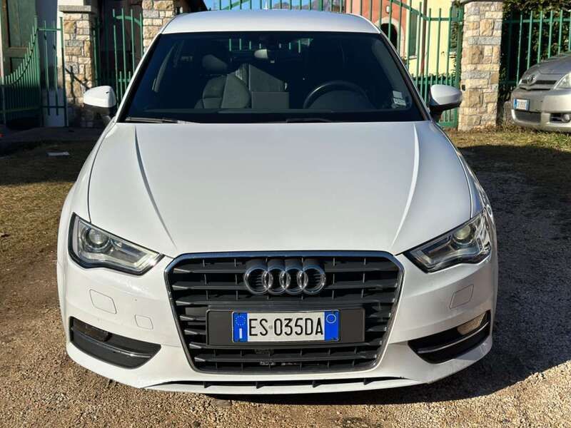 Usata Audi A3 S-Line 150 CV (110 kW) 2013 Bianco Berlina