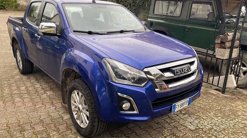 Usata Isuzu D-Max 163 CV (119 kW) 2020 Cabrio