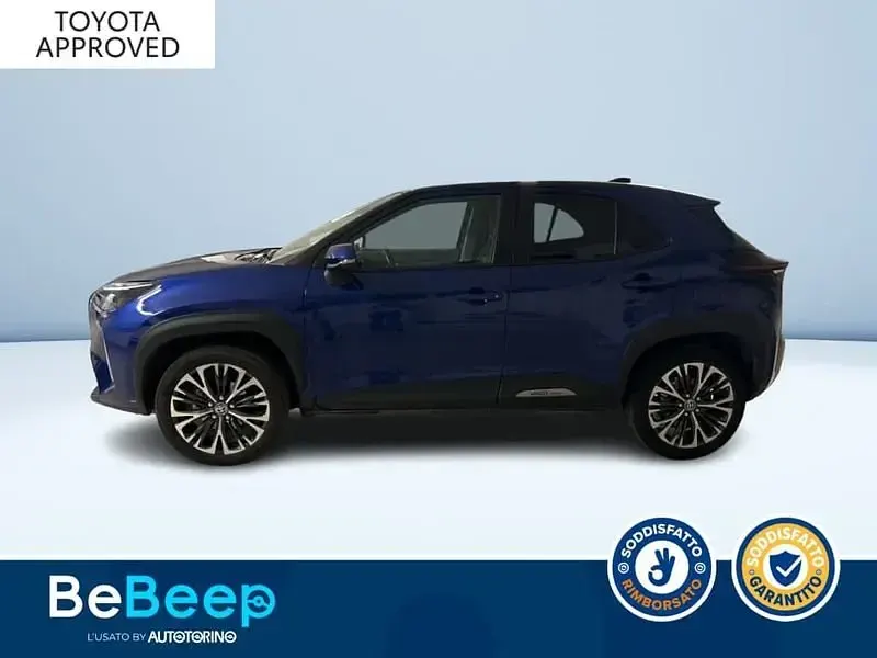 Usata Toyota Yaris Cross Lounge 116 CV (85 kW) 2022 Blu SUV