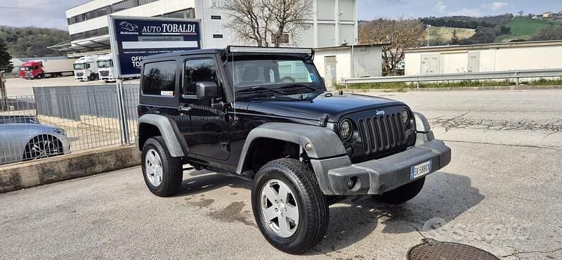 Occasion Jeep Wrangler Sahara 200 ch (147 kW) 2011 SUV