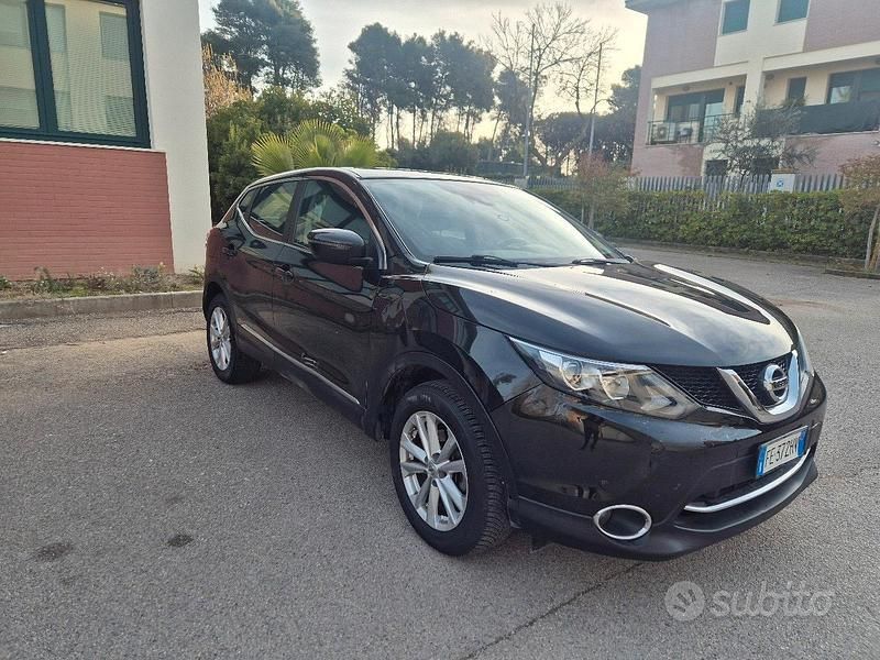 Usata Nissan Qashqai 110 CV (80 kW) 2016 Nero SUV