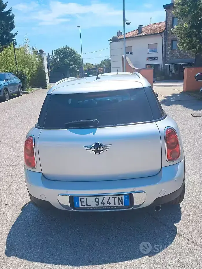 Usata Mini Countryman 98 CV (72 kW) 2012 Grigio SUV