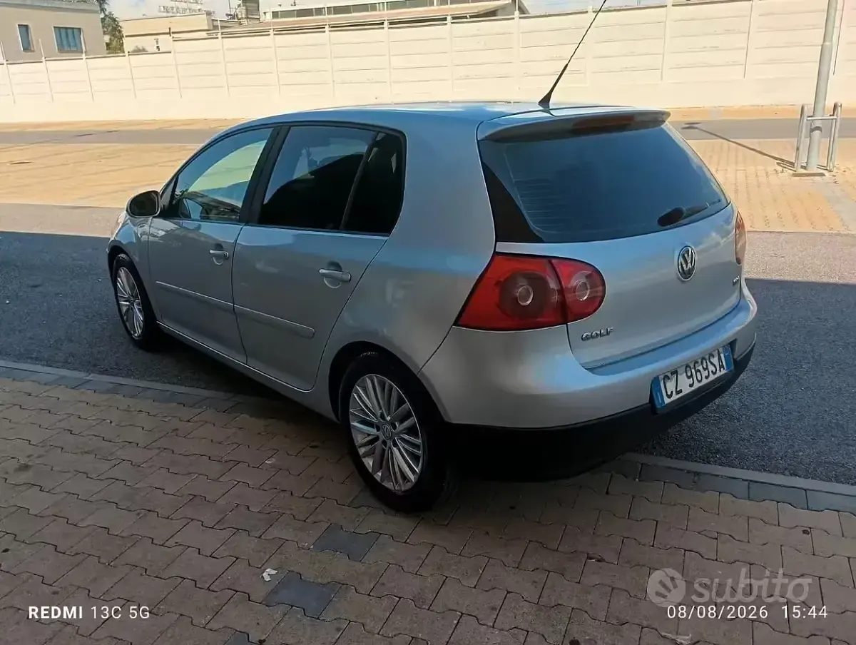 Usata VW Golf IV 105 CV (77 kW) 2006 Grigio Berlina