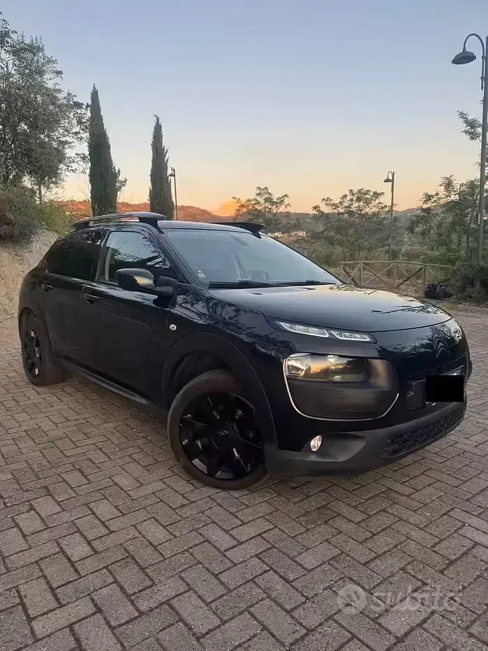 Usata Citroën C4 99 CV (72 kW) 2016 Nero Berlina