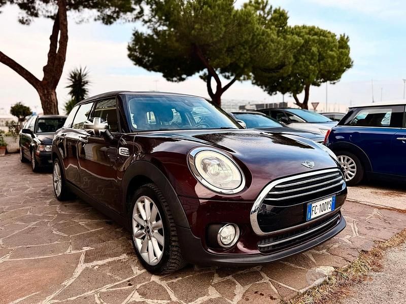 Viola Usata 2016 Mini Cooper D Clubman Hype Station wagon | 11.900 € (Buon prezzo) - Immagine 1/4