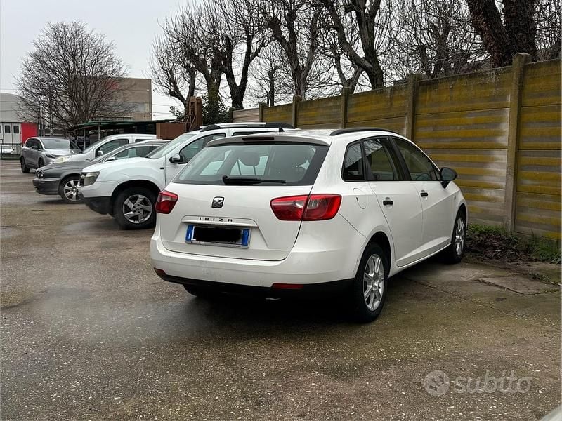 Usata Seat Ibiza ST 2011 Bianco Station wagon