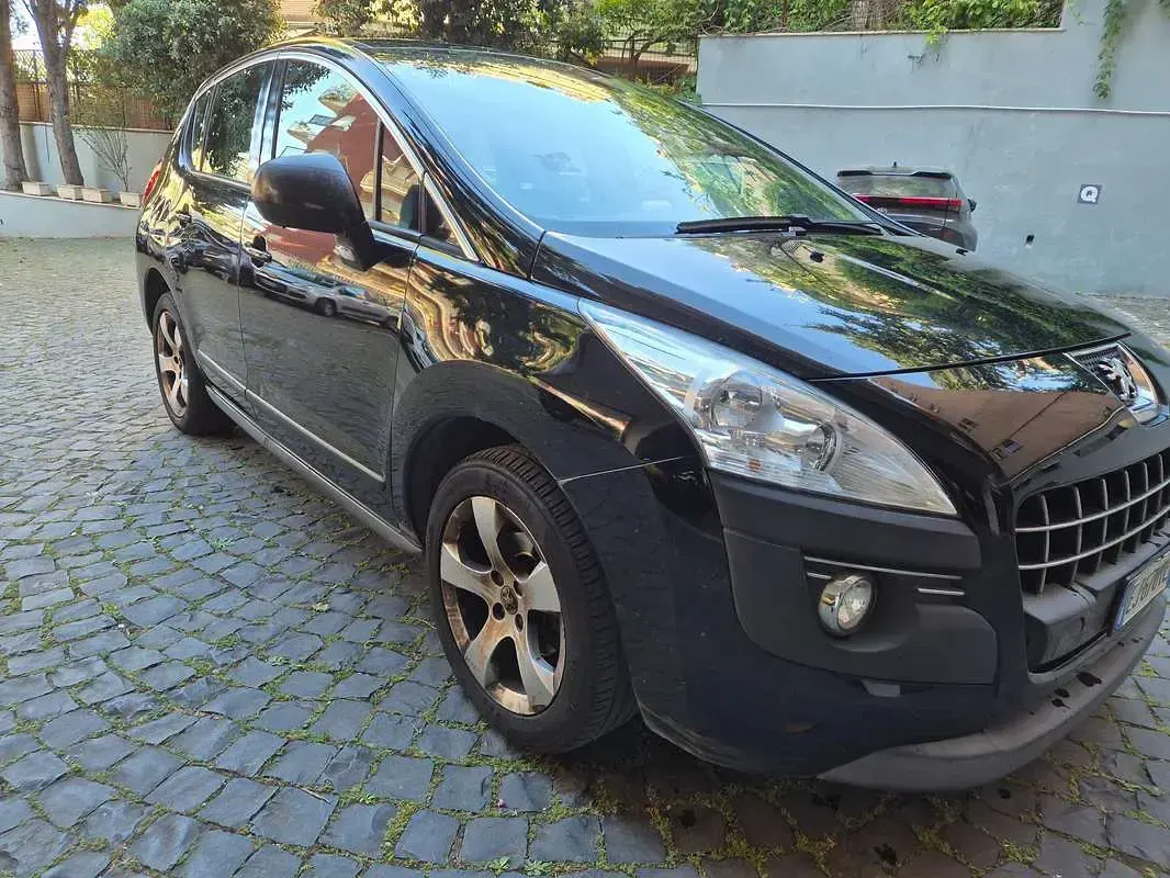 Gebraucht Peugeot 3008 Active 112 PS (82 kW) 2011 Schwarz Kombi