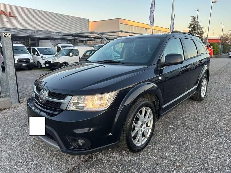 Usata Fiat Freemont Urban 140 CV (102 kW) 2012 Nero SUV