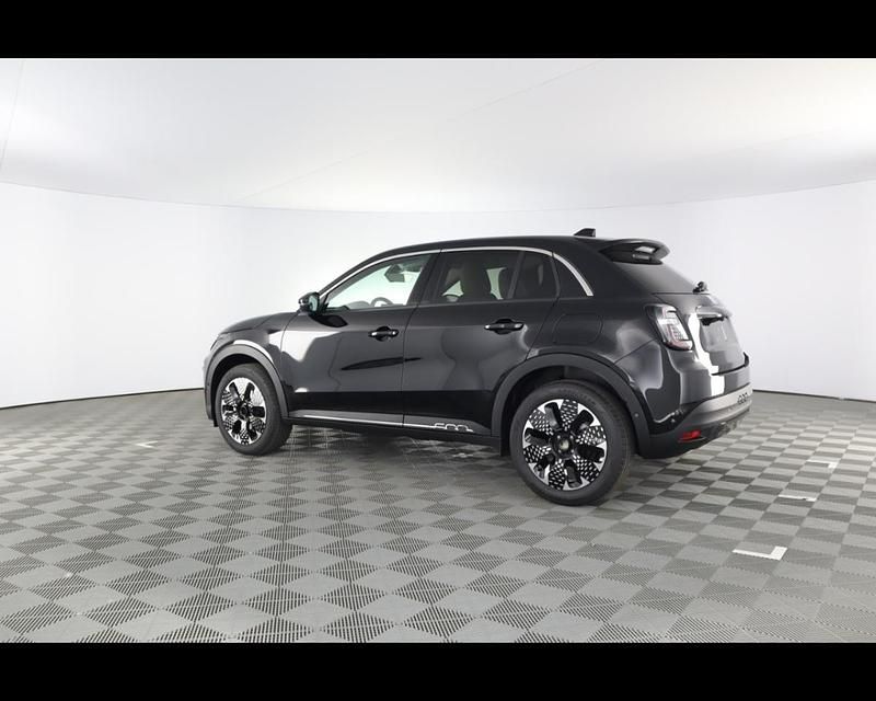 Nuova Fiat 600 2026 Nero SUV