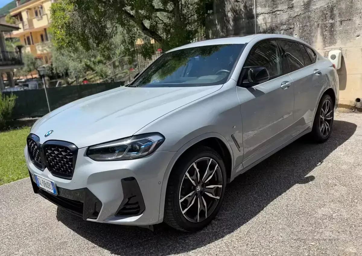 Usata BMW X4 M Sport 190 CV (139 kW) 2022 Grigio SUV