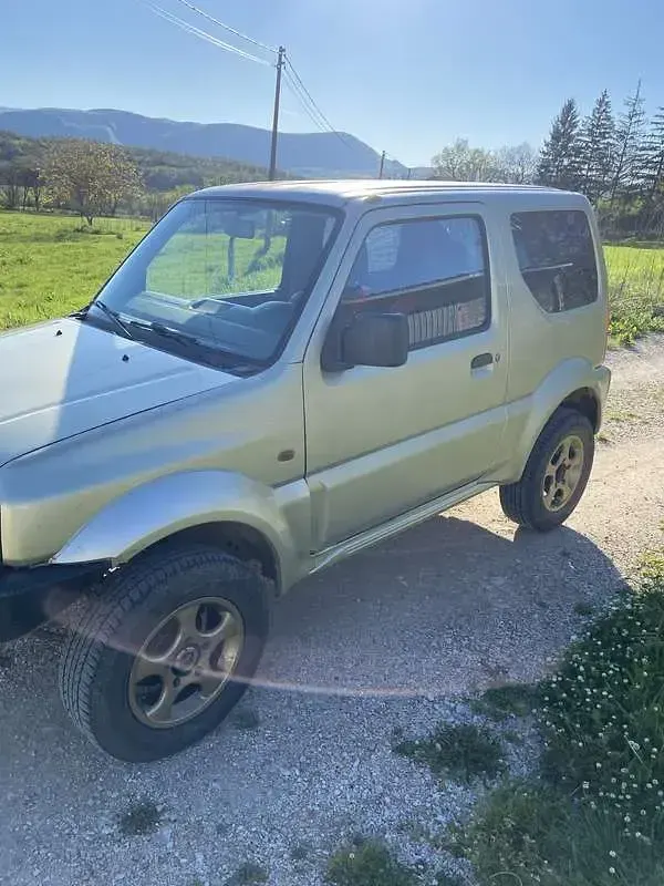 Second-hand Suzuki Jimny 82 CP (60 kW) 2000 SUV