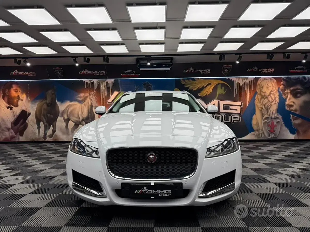 Usata Jaguar XF Sportbrake Portfolio 179 CV (131 kW) 2018 Bianco Station wagon
