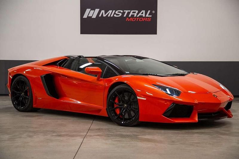 Usata Lamborghini Aventador 700 CV (514 kW) 2015 Arancione Cabrio