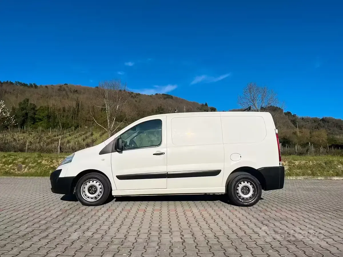 Usata Fiat Scudo 120 CV (88 kW) 2008 Bianco