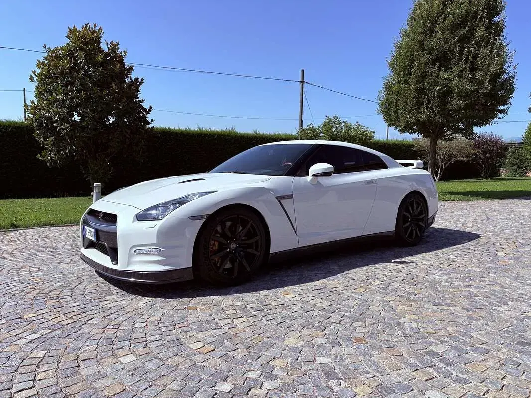 Usata Nissan GT-R Black Edition 549 CV (403 kW) 2014 Coupé