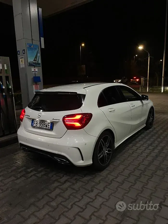 Usata Mercedes 200 AMG 136 CV (100 kW) 2016 Bianco Berlina