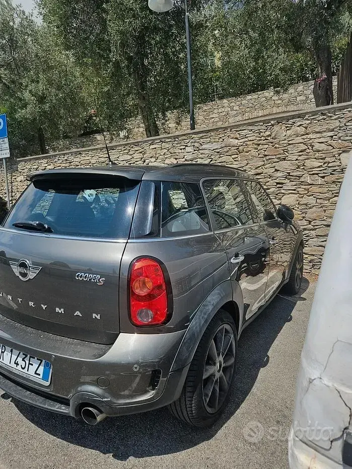 Usata Mini Cooper S Countryman 184 CV (135 kW) 2013 Grigio SUV