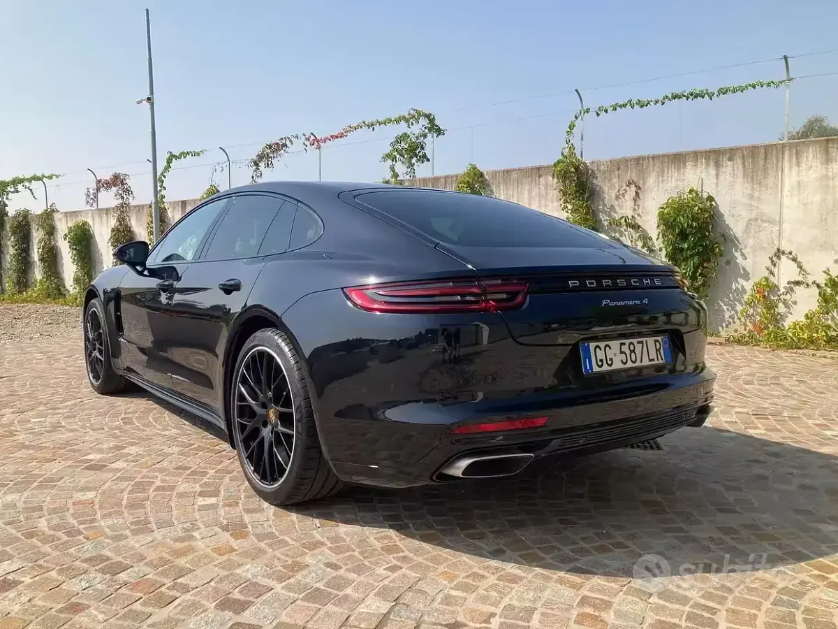 Usata Porsche Panamera 4 Sport 330 CV (242 kW) 2019 Nero Utilitaria