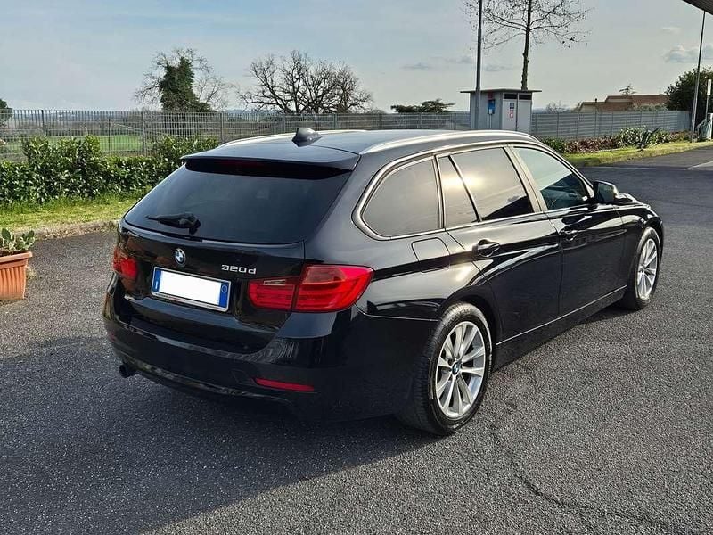 Usata BMW 320 184 CV (135 kW) 2013 Nero Station wagon