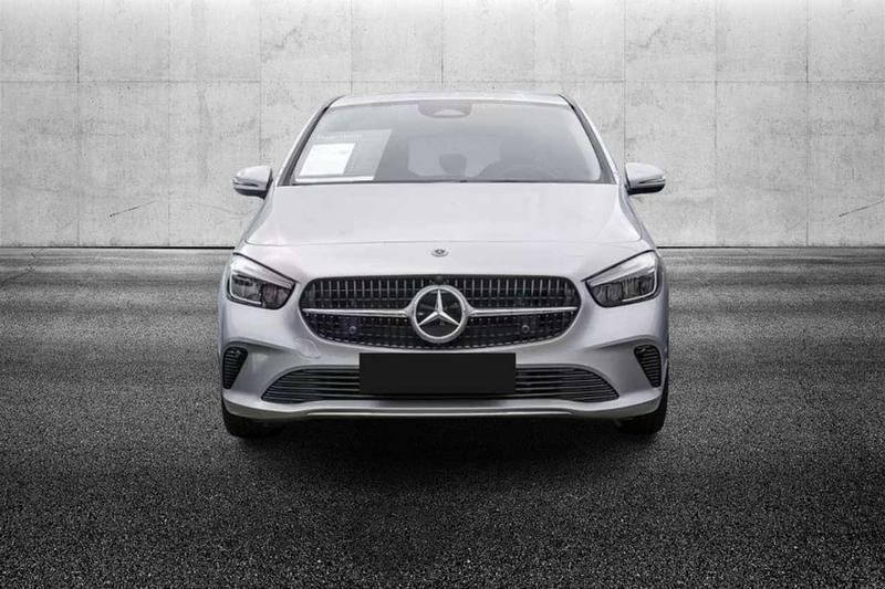 Argento Usata 2024 Mercedes B200 Advanced Monovolume | 32.950 € (Buon prezzo) - Immagine 1/4