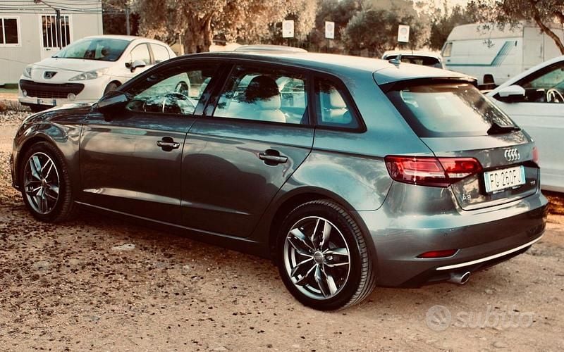 Usata Audi A3 S-Line 110 CV (80 kW) 2016 Grigio Berlina