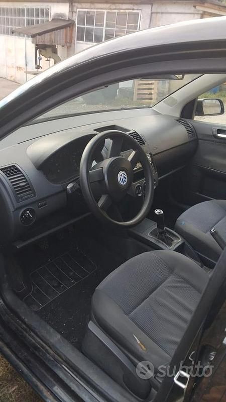 Usata VW Polo 2003 Blu Berlina