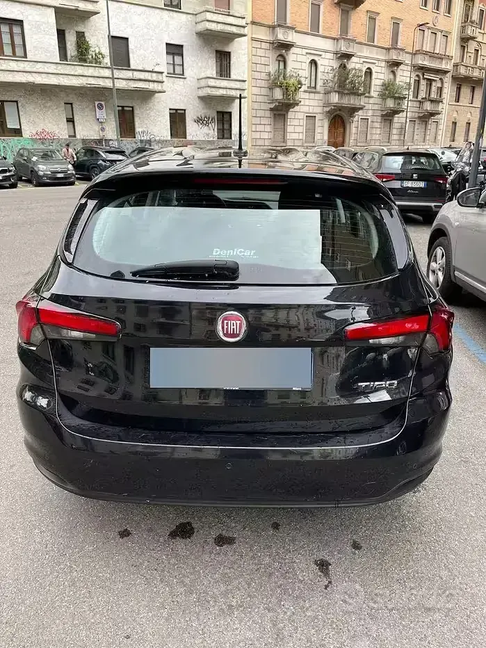 Usata Fiat Tipo 95 CV (69 kW) 2020 Nero Station wagon